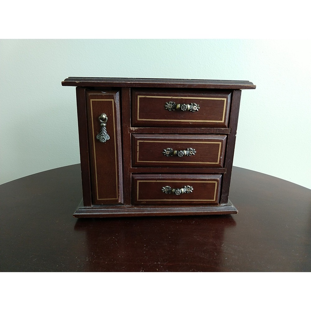 Vintage Sankyo Wooden Music Jewelry Box Raindrops Falling On My Head